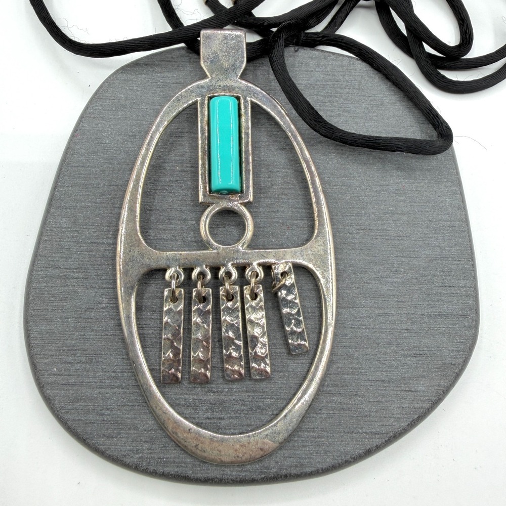 Turquoise & Silver Tone Color Oval Statement Pendant Necklace Dangle Modernist